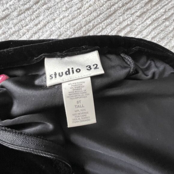 Vintage Black Velvet Maxi Skirt with A-Line Silhouette, Studio 32, Size 8 - Picture 4 of 7